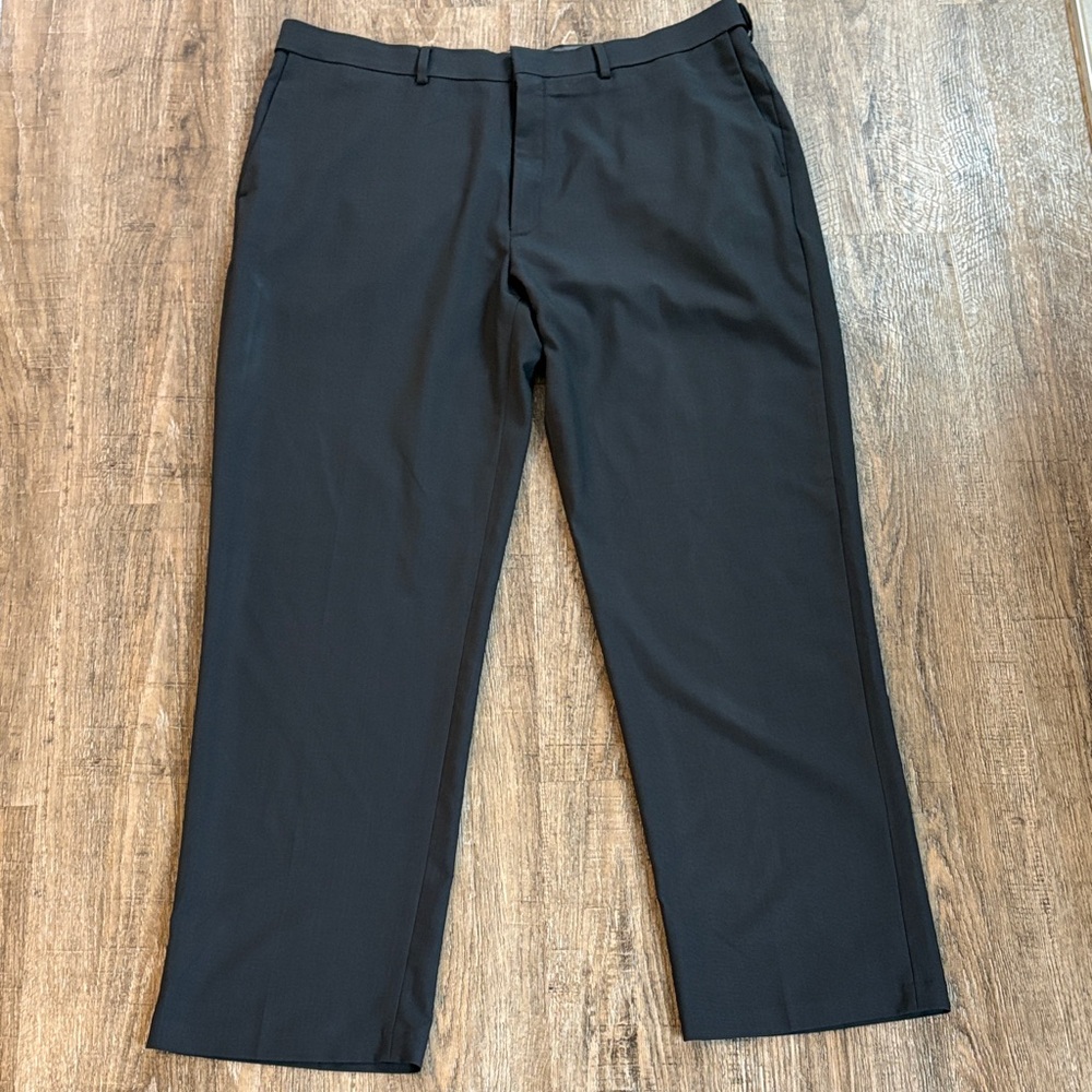 Haggar Black Dress Pants with Gray Waistband Detail